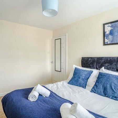 Off Road Parking, Smart Tv In Each Room! Swansea Kültér fotó